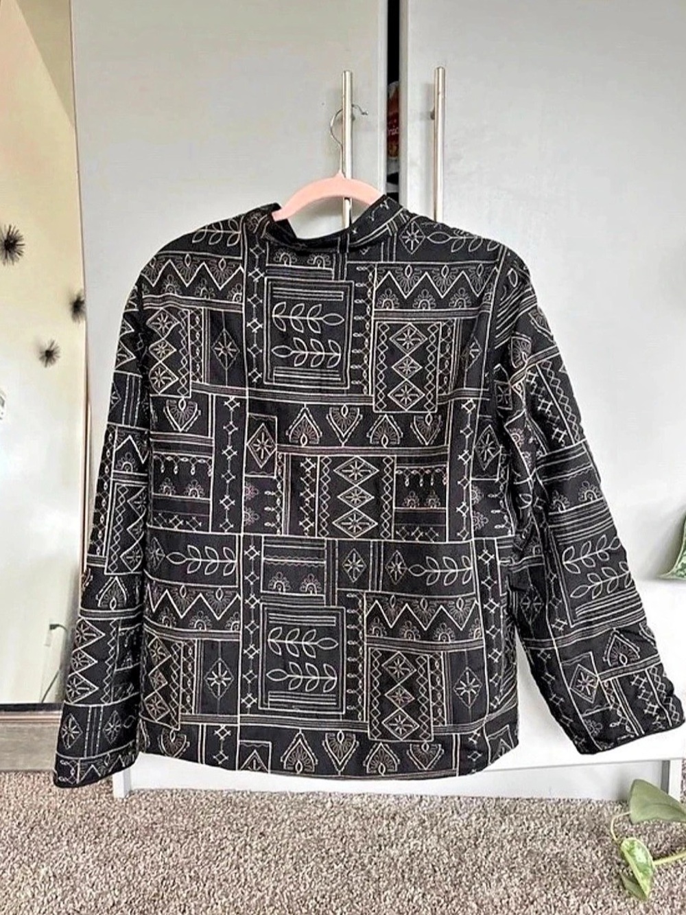Alfred Dunner Geometric Blazer in Black & White Size 14 Like New - Picture 2 of 3